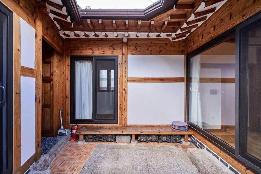 Ferienhaus Jay Hanok ㅡ 3br 3bath ㅡ 8min From Anguk Stn