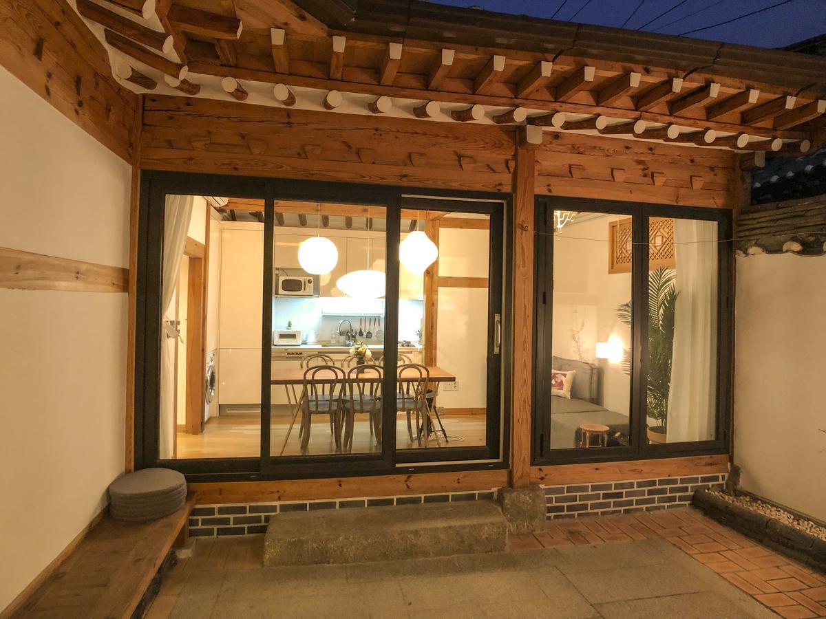 Jay Hanok ㅡ 3br 3bath ㅡ 8min From Anguk Stn *