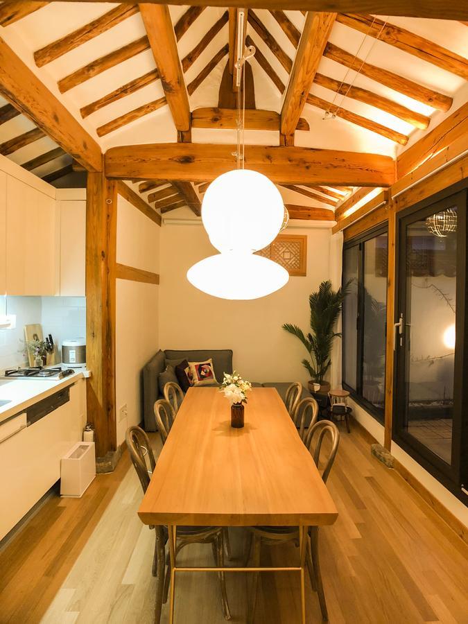 Holiday home Jay Hanok ㅡ 3br 3bath ㅡ 8min From Anguk Stn *