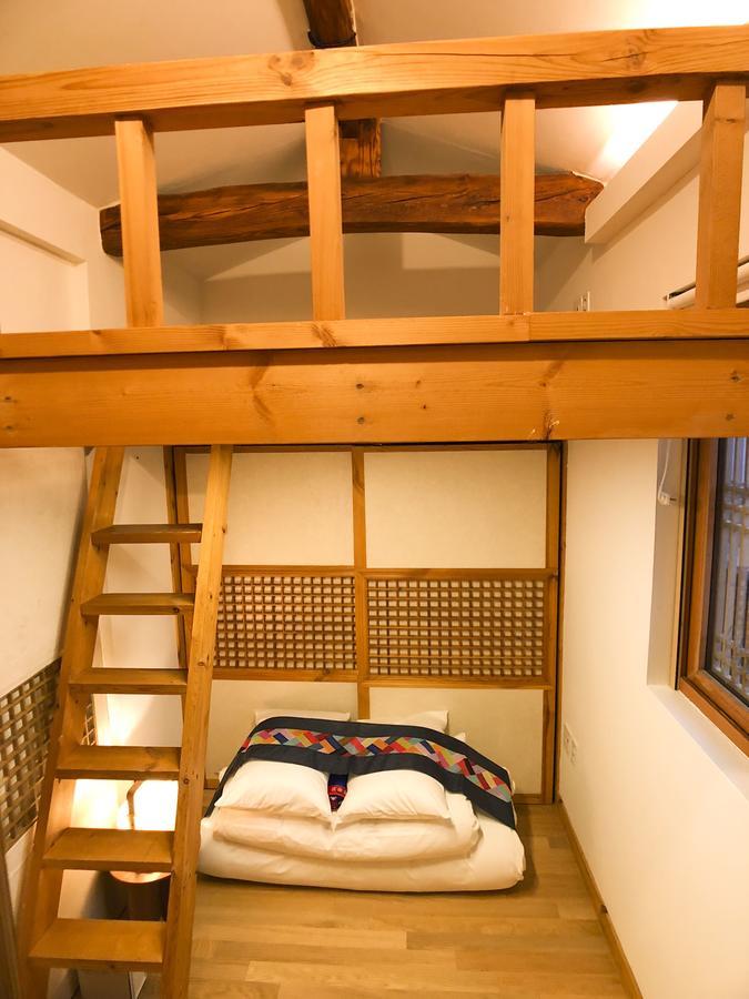 Holiday home Jay Hanok ㅡ 3br 3bath ㅡ 8min From Anguk Stn *